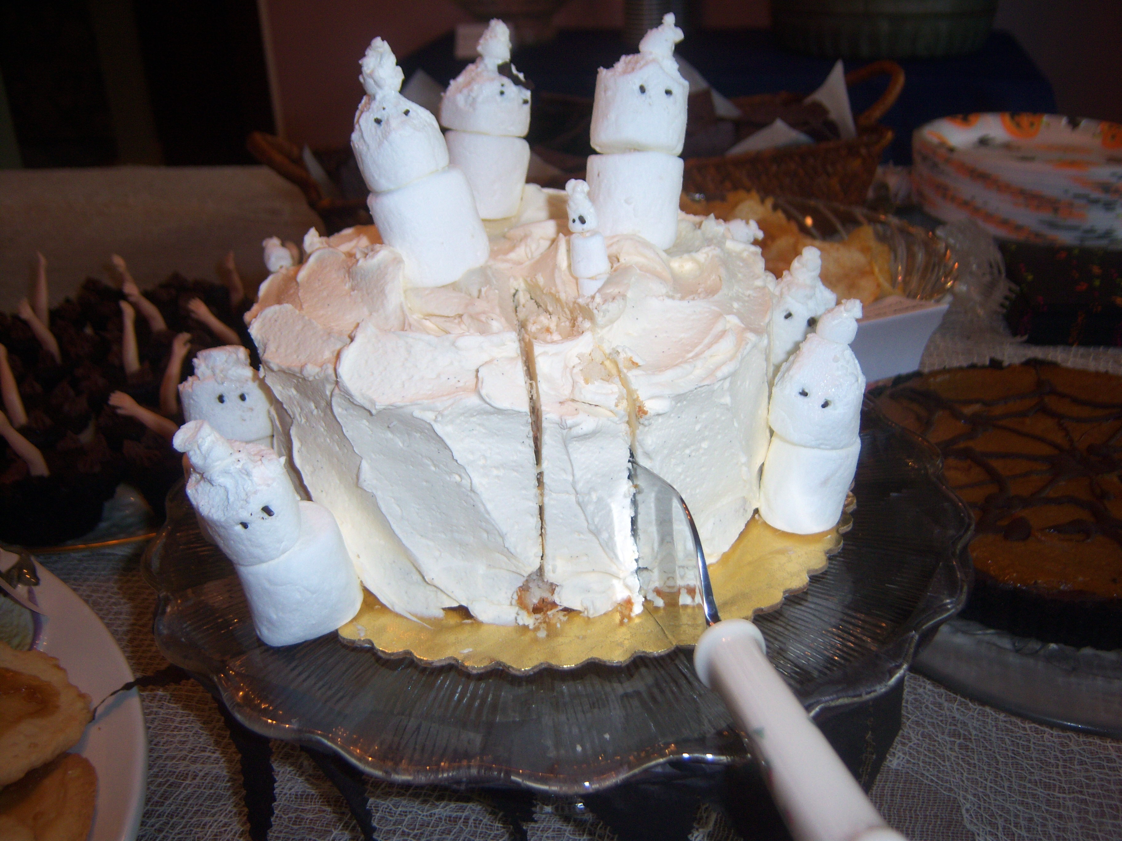 Halloween ghost cake